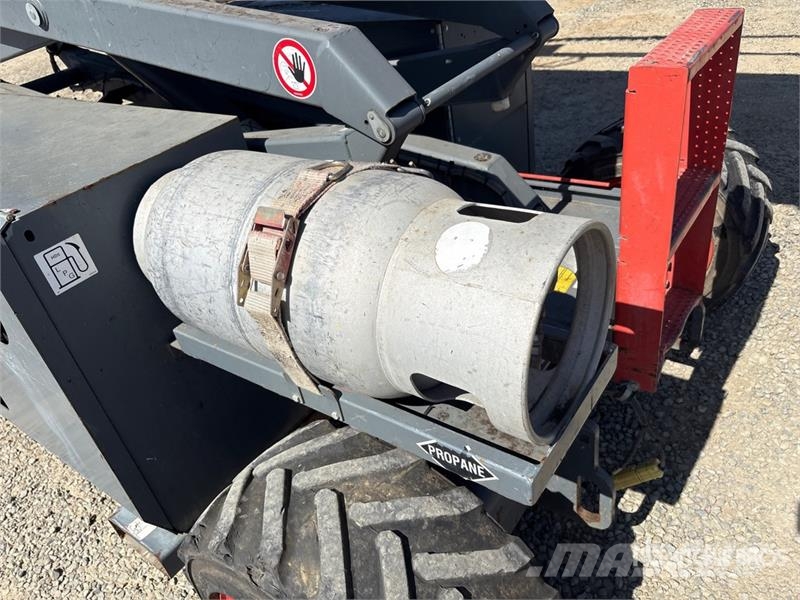 SkyJack SJ6832 RT Škarjaste dvižne ploščadi