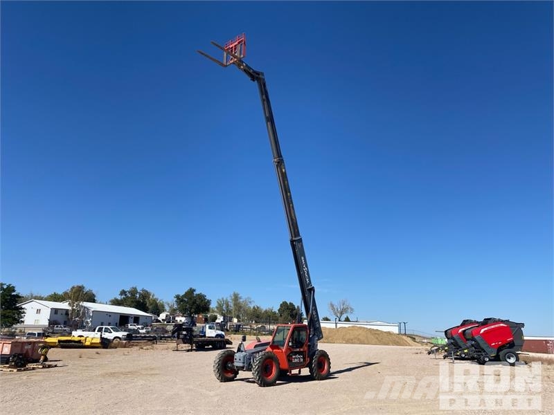 SkyJack SJ843TH Telehandler مناولات متداخلة