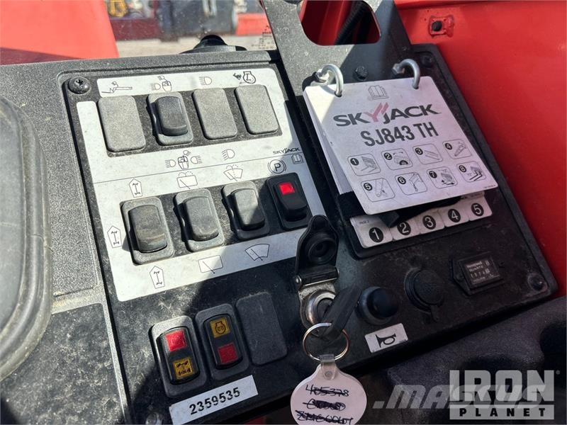 SkyJack SJ843TH Telehandler Carretillas telescópicas