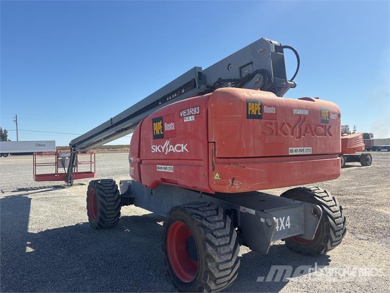 SkyJack SJ86T 4WD Diesel Telescopic Boom Lift Plataformas elevatórias telescópicas