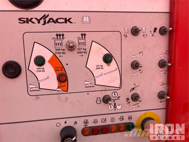 SkyJack SJ86T 4WD Diesel Telescopic Boom Lift Teleskoop poomtõstukid