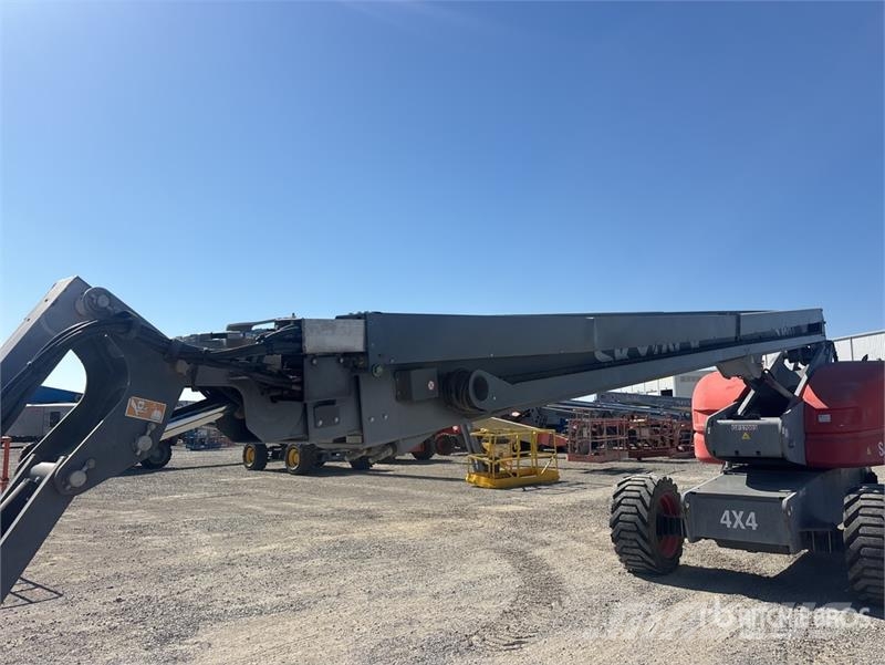 SkyJack SJ86T 4WD Diesel Telescopic Boom Lift Plataformas elevatórias telescópicas