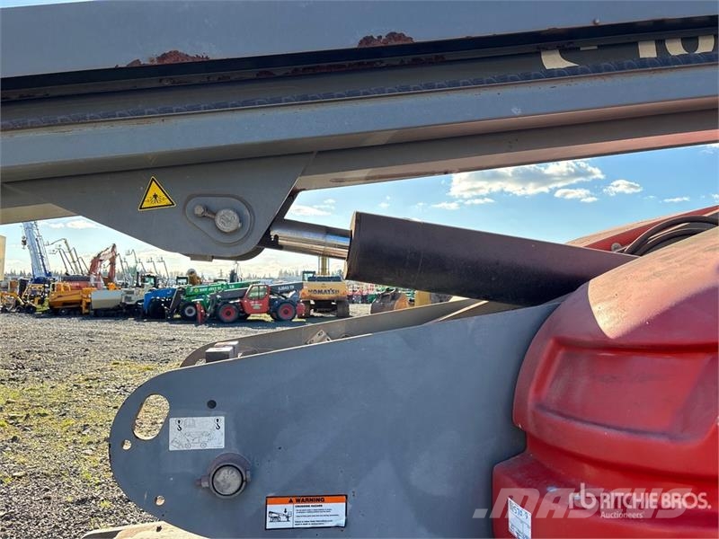 SkyJack SJ86T 4WD Diesel Telescopic Boom Lift (Inoperable) Plataformas de trabajo telescópica