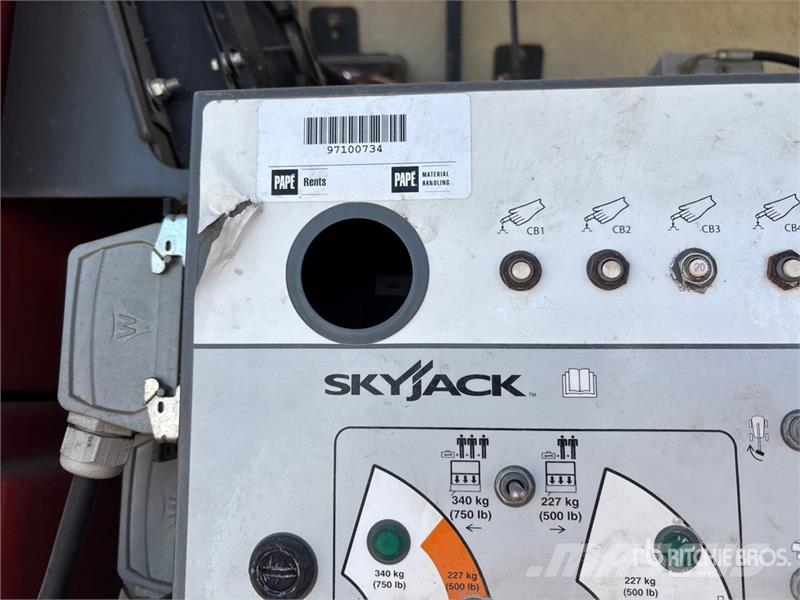 SkyJack SJ86T 4WD Diesel Telescopic Boom Lift Телескопические подъемники