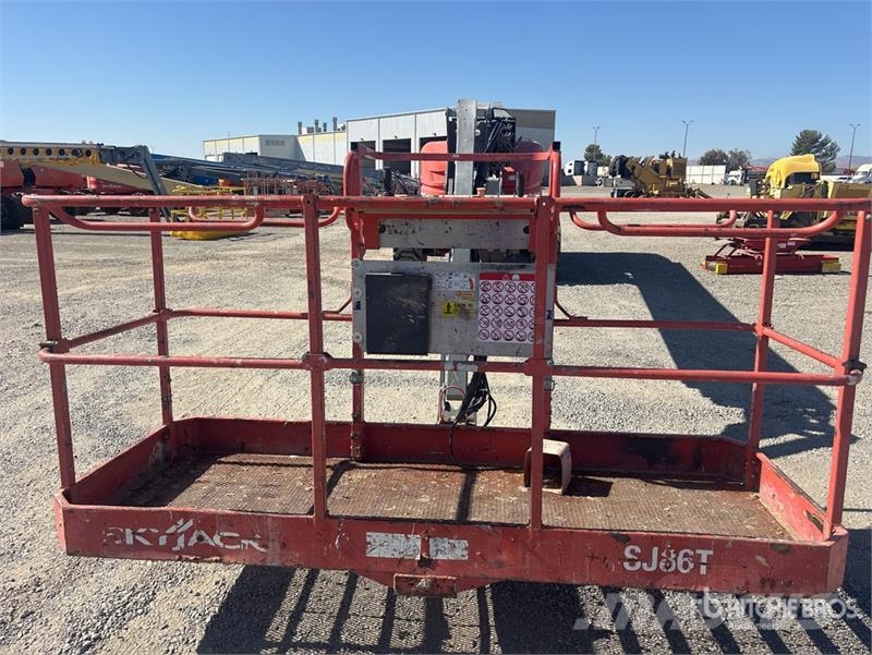 SkyJack SJ86T 4WD Diesel Telescopic Boom Lift Plataformas elevatórias telescópicas