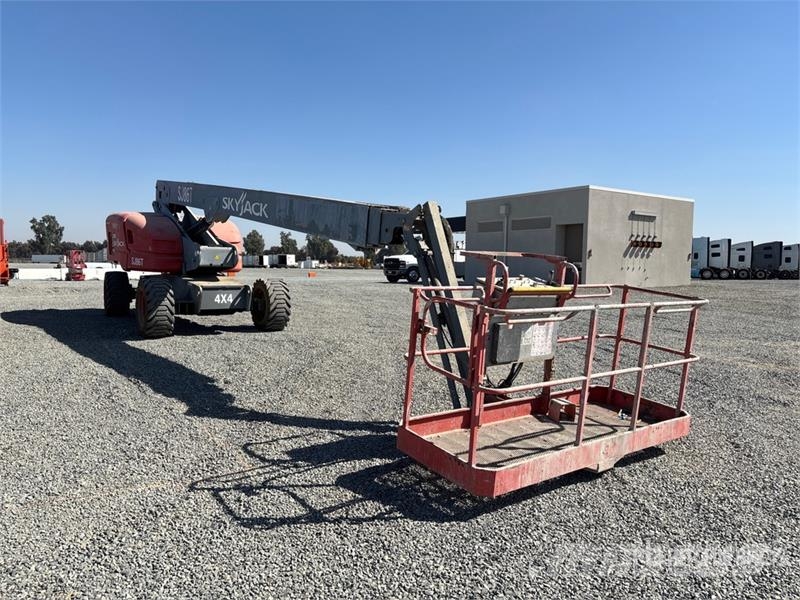SkyJack SJ86T 4WD Diesel Telescopic Boom Lift Телескопические подъемники