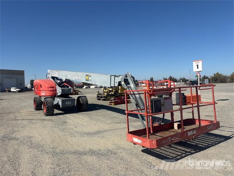 SkyJack SJ86T 4WD Diesel Telescopic Boom Lift Plataformas elevatórias telescópicas