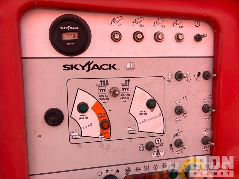 SkyJack SJ86T 4WD Diesel Telescopic Boom Lift Teleskoop poomtõstukid