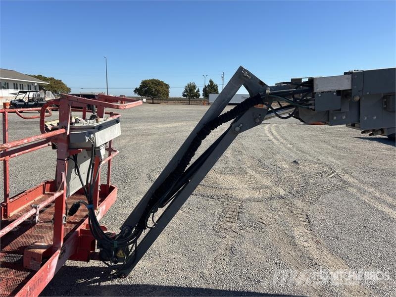 SkyJack SJ86T 4WD Diesel Articulating Boom Lift Articulated boom lifts