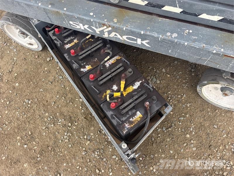 SkyJack SJIII-3219 Electric Scissor Lift Plataformas tijera