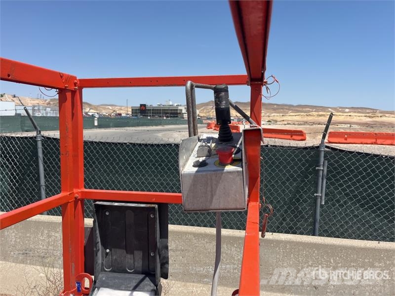 SkyJack SJIII-3219 Electric Scissor Lift Scissor lifts