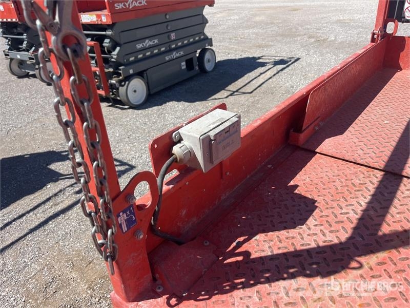 SkyJack SJIII-3219 Electric Scissor Lift Nacelle ciseaux