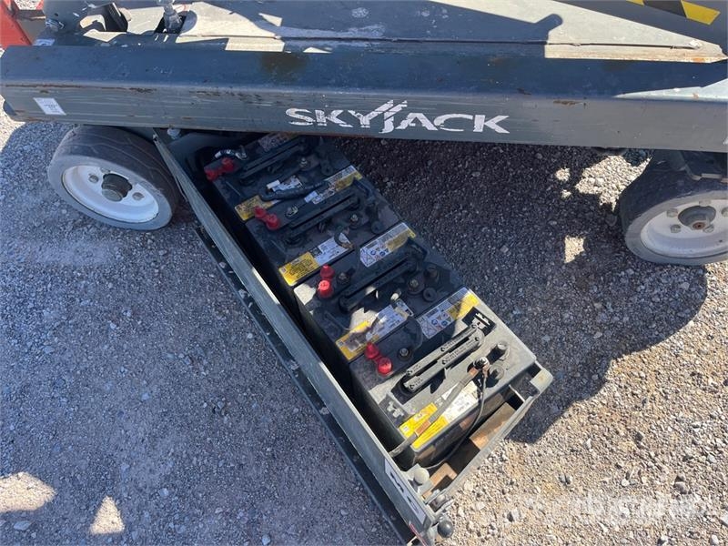 SkyJack SJIII-3219 Electric Scissor Lift Scheren-Arbeitsbühnen
