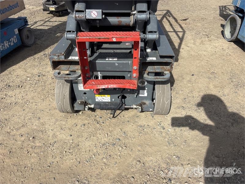 SkyJack SJIII-3219 Electric Scissor Lift Scissor lifts