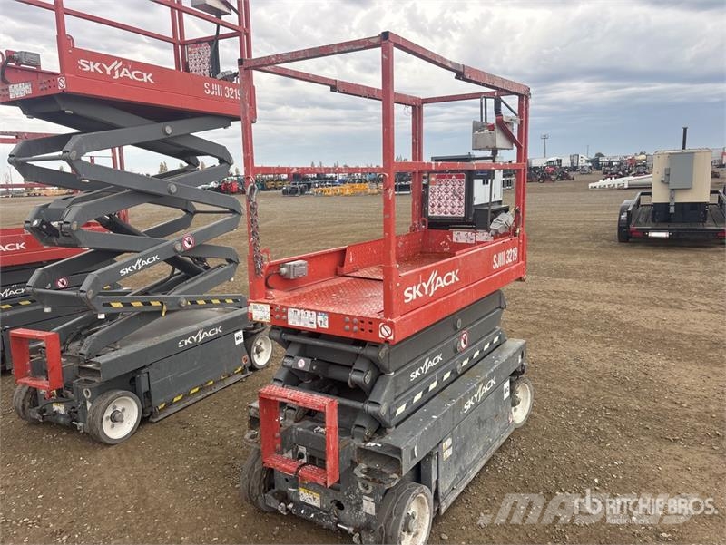 SkyJack SJIII-3219 Electric Scissor Lift Plataformas tijera