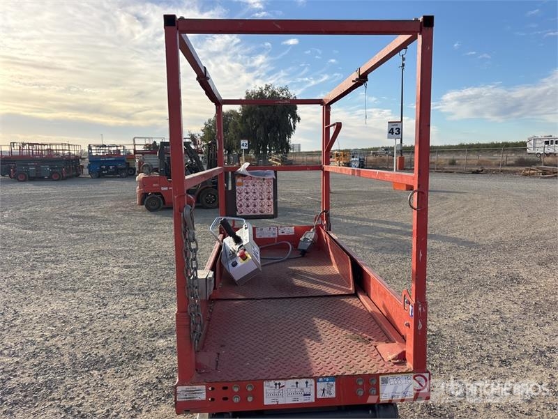 SkyJack SJIII-3219 Electric Scissor Lift Plataformas tijera
