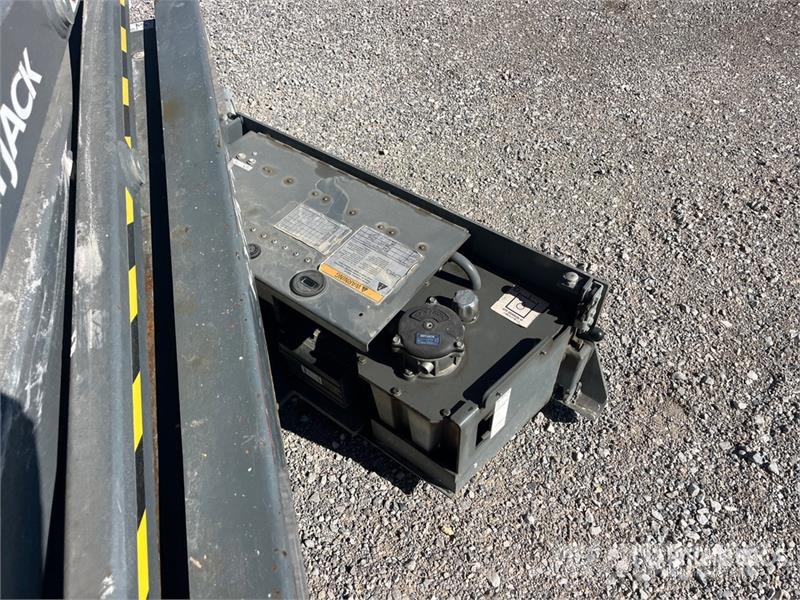 SkyJack SJIII-3219 Electric Scissor Lift Scheren-Arbeitsbühnen