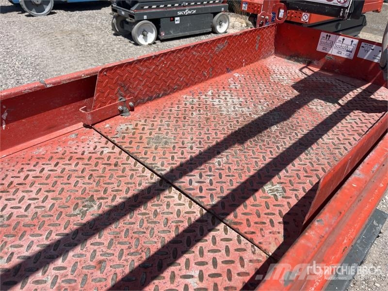 SkyJack SJIII-3219 Electric Scissor Lift Scissor lifts