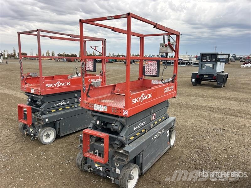 SkyJack SJIII-3219 Electric Scissor Lift Plataformas tijera