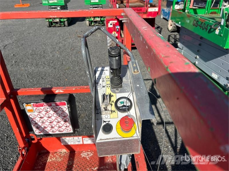 SkyJack SJIII-3219 Electric Scissor Lift رافعات مقصية الشكل