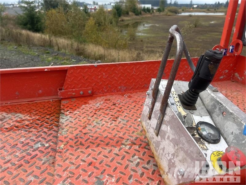 SkyJack SJIII 3226 Electric Scissor Lift 剪叉式升降机