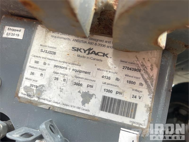 SkyJack SJIII 3226 Electric Scissor Lift 剪叉式升降机