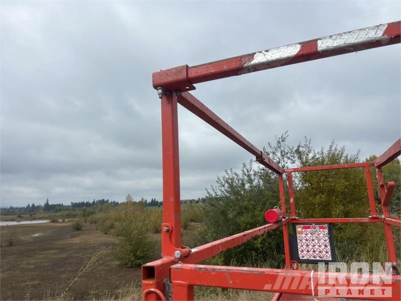 SkyJack SJIII 3226 Electric Scissor Lift 剪叉式升降机