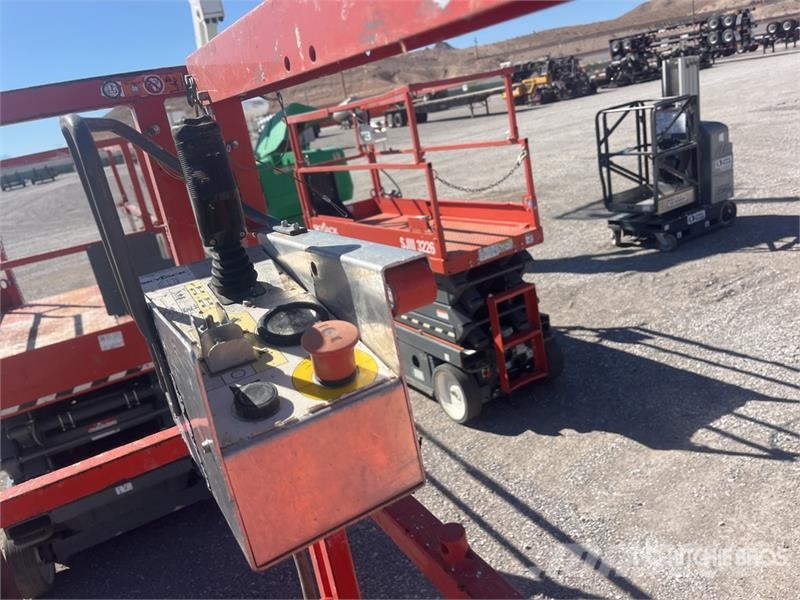 SkyJack SJIII 3226 Electric Scissor Lift Žirkliniai keltuvai