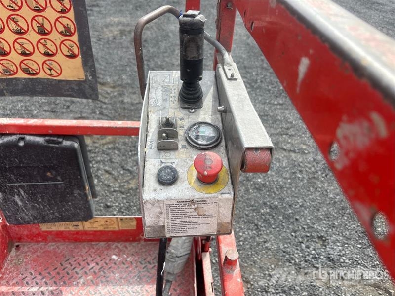 SkyJack SJIII 3226 Electric Scissor Lift Škaraste platforme