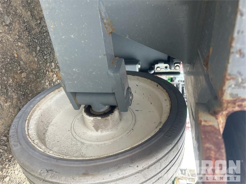 SkyJack SJIII 3226 Electric Scissor Lift 剪叉式升降机