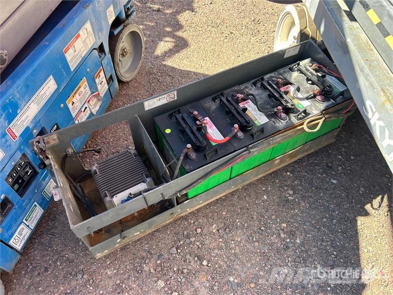SkyJack SJIII 4632 Electric Scissor Lift Scissor lifts