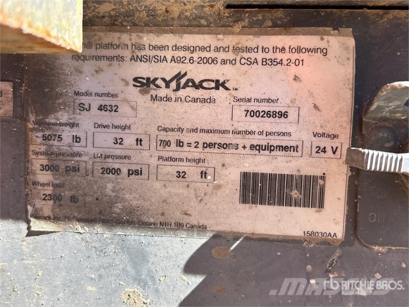 SkyJack SJIII 4632 Electric Scissor Lift Scissor lifts