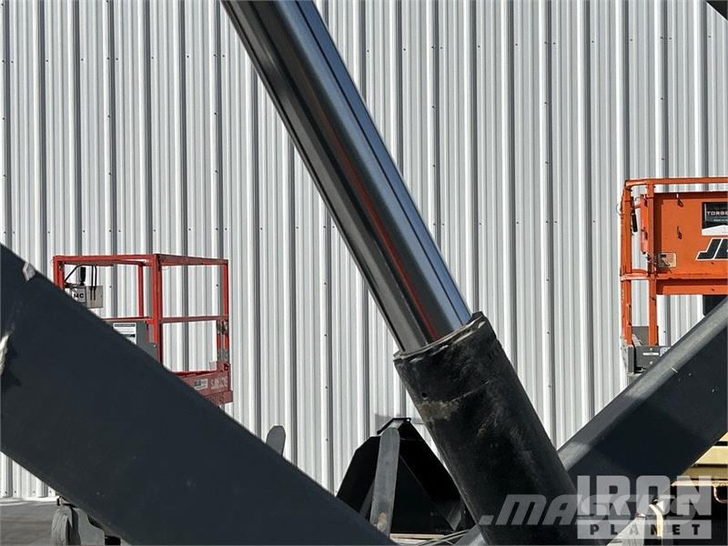 SkyJack SJIII 4632 Electric Scissor Lift Ollós emelők