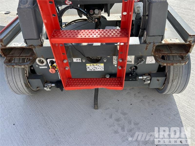 SkyJack SJIII 4632 Electric Scissor Lift Ollós emelők