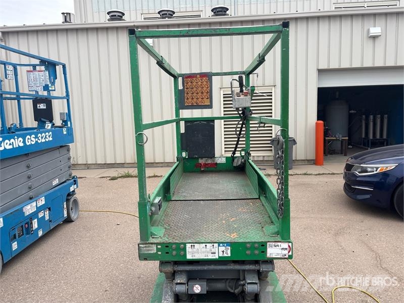SkyJack SJIII3219 Electric Scissor Lift Scheren-Arbeitsbühnen