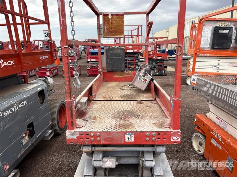 SkyJack SJIII3219 Electric Scissor Lift رافعات مقصية الشكل