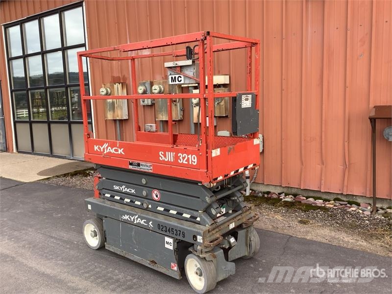 SkyJack SJIII3219 Electric Scissor Lift Scissor lifts
