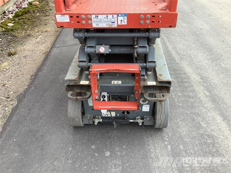 SkyJack SJIII3219 Electric Scissor Lift Scissor lifts