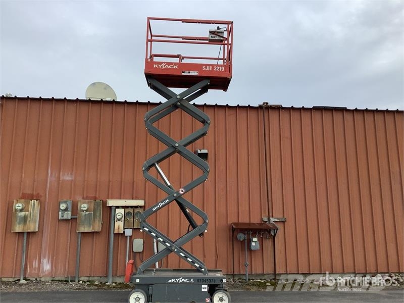 SkyJack SJIII3219 Electric Scissor Lift Scissor lifts
