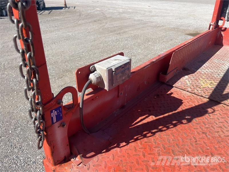 SkyJack SJIII3219 Electric Scissor Lift Saxliftar