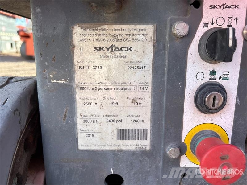 SkyJack SJIII3219 Electric Scissor Lift Scissor lifts