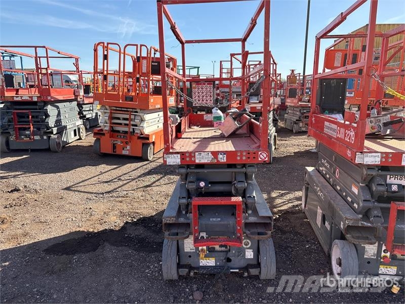 SkyJack SJIII3219 Electric Scissor Lift Scissor lifts