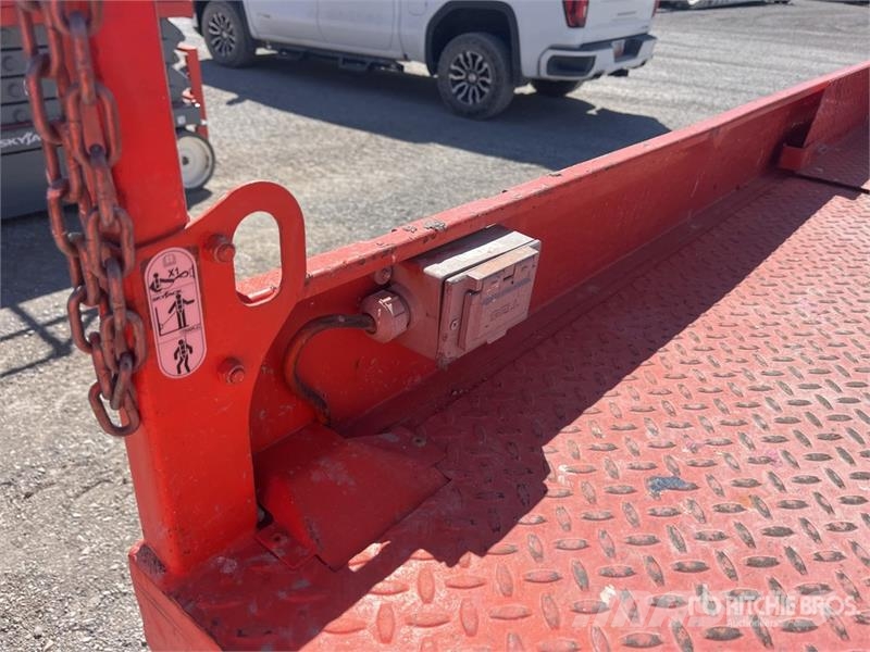 SkyJack SJIII3226 Electric Scissor Lift Škarjaste dvižne ploščadi