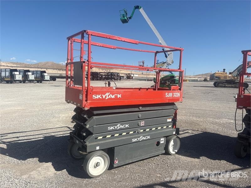 SkyJack SJIII3226 Electric Scissor Lift Scissor lifts