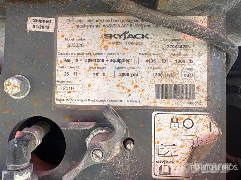 SkyJack SJIII3226 Electric Scissor Lift Piattaforme a pantografo
