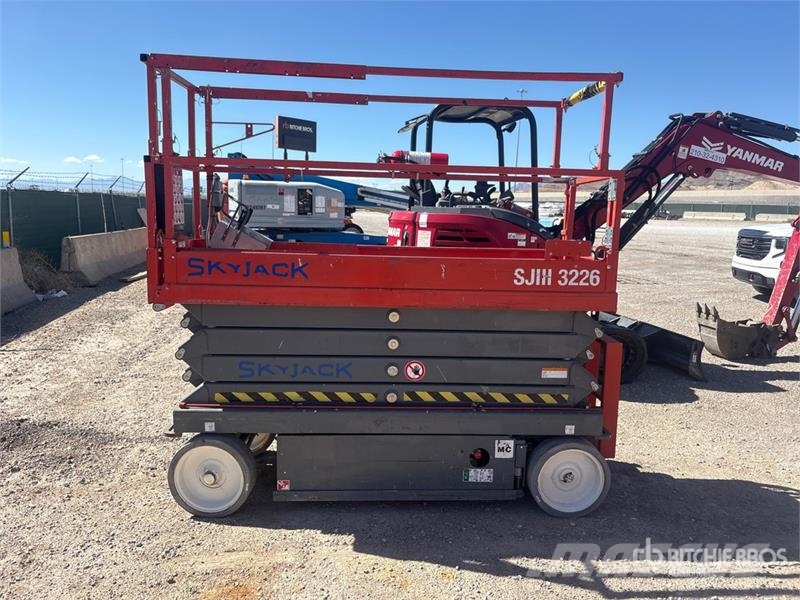 SkyJack SJIII3226 Electric Scissor Lift Scissor lifts
