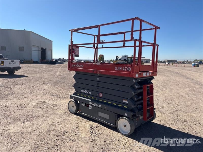 SkyJack SJIII4740 Electric Scissor Lift Škaraste platforme