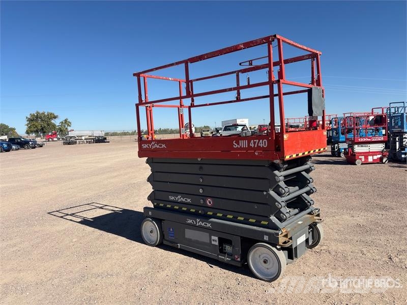 SkyJack SJIII4740 Electric Scissor Lift Škaraste platforme