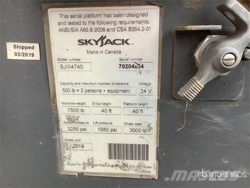 SkyJack SJIII4740 Electric Scissor Lift Šķerveida pacēlāji