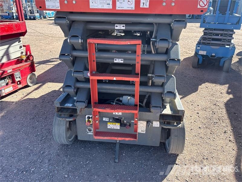 SkyJack SJIII4740 Electric Scissor Lift Škaraste platforme